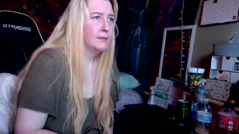 Candi online show from 07/23/26, 02:37