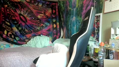 Candi online show from 07/28/26, 07:39