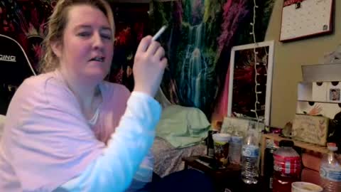 Candi online show from 07/30/26, 10:36
