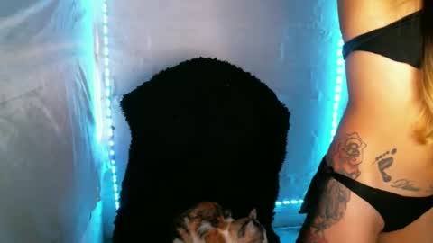 Snapshot of candy__candy__ chatting on 02/23/26, 09:23 elizabeth online show from 02/23/26, 09:23