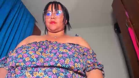 Candy  Brown online show from 05/15/26, 01:56