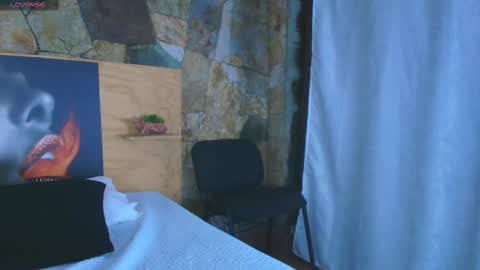 Jolie online show from 10/29/25, 07:48