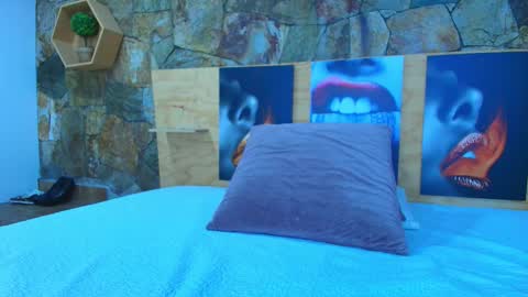 Jolie online show from 02/03/26, 07:41