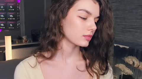 Flora online show from 03/08/25, 11:07