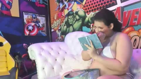 candy online show from 11/22/25, 03:05