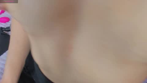 Snapshot of candy_hott7 chatting on 11/23/25, 02:06 Candy hot online show from 11/23/25, 02:06