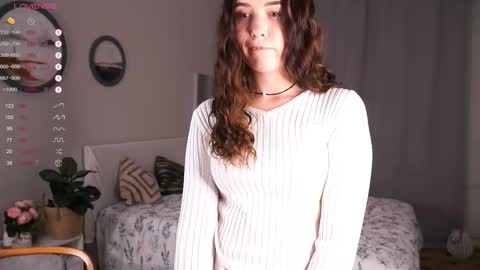 Leya online show from 09/23/25, 03:37
