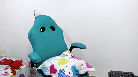 Snapshot of candy_lucia18 chatting on 03/24/26, 11:15 Luci online show from 03/24/26, 11:15