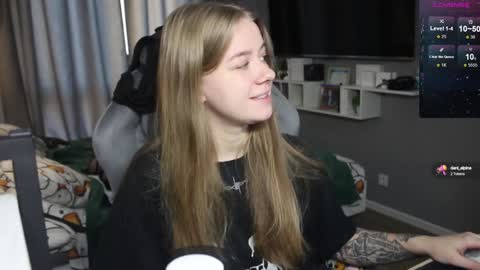 Megan online show from 12/11/24, 09:19