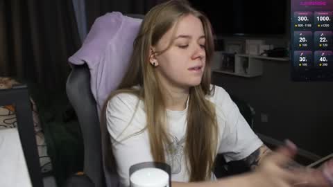 Megan online show from 12/12/24, 01:06