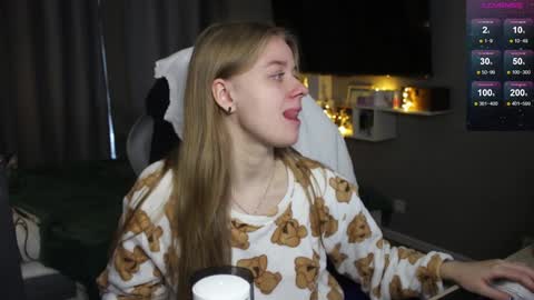 Megan online show from 12/25/24, 10:28