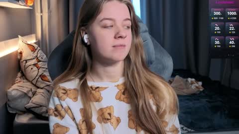 Megan online show from 02/03/25, 01:40