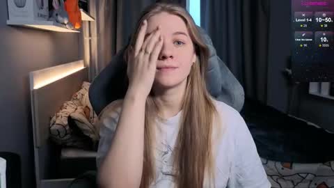 Megan online show from 02/10/25, 01:55