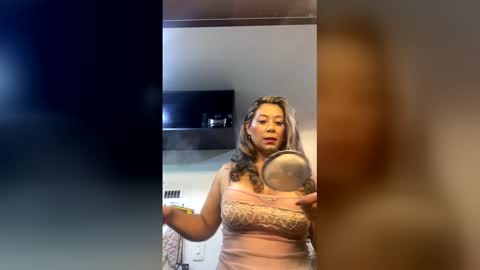 candy_queen81 online show from 04/28/26, 11:04