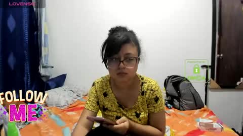 candy_val online show from 05/16/26, 07:05