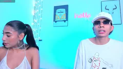 Snapshot of candyandmarilyn chatting on 12/14/25, 09:19 and MarilynHot online show from 12/14/25, 09:19