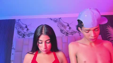Snapshot of candyandmarilyn chatting on 07/14/26, 02:05 and MarilynHot online show from 07/14/26, 02:05