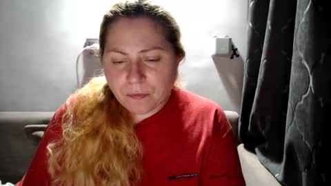 Snapshot of candycream74 chatting on 02/22/25, 10:42 Laura online show from 02/22/25, 10:42