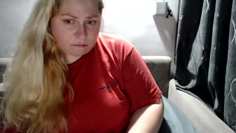 Snapshot of candycream74 chatting on 02/27/25, 11:04 Laura online show from 02/27/25, 11:04