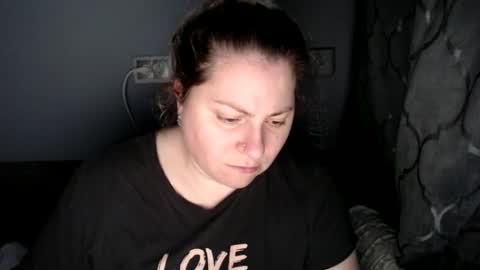 Snapshot of candycream74 chatting on 10/17/25, 02:08 Laura online show from 10/17/25, 02:08