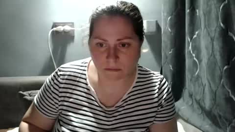 Snapshot of candycream74 chatting on 11/26/25, 06:20 Laura online show from 11/26/25, 06:20