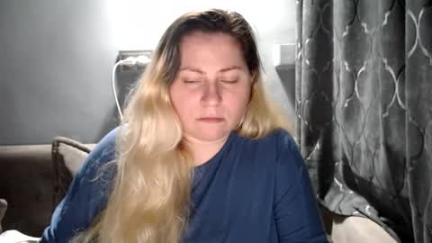 Laura online show from 02/10/26, 10:25