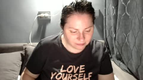 Laura online show from 06/27/26, 09:20