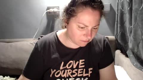 Laura online show from 06/29/26, 08:09