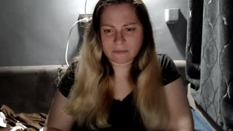 Laura online show from 07/15/26, 09:31