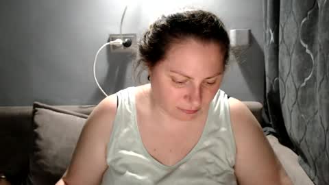 Laura online show from 08/04/26, 07:38