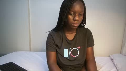 candycurly_ online show from 02/24/25, 03:23