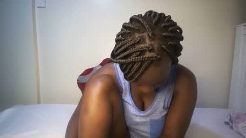 candycurly_ online show from 09/27/25, 03:55