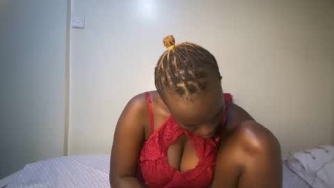 candycurly_ online show from 11/25/25, 02:39