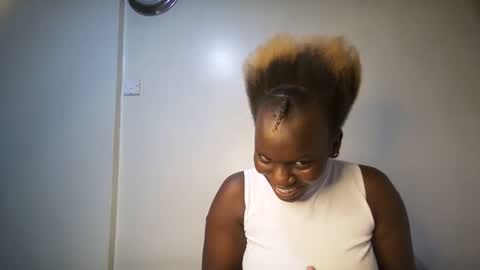 candycurly_ online show from 11/26/25, 02:45