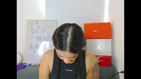 Snapshot of candyfire666 chatting on 09/19/25, 06:08 Sara online show from 09/19/25, 06:08