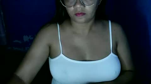 Snapshot of candyflowerlub chatting on 01/06/25, 03:09 candyflowerlub online show from 01/06/25, 03:09