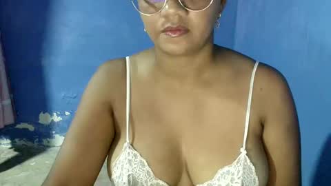 Snapshot of candyflowerlub chatting on 01/18/25, 01:30 candyflowerlub online show from 01/18/25, 01:30
