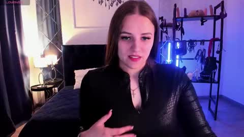 Sofia online show from 03/09/26, 12:36