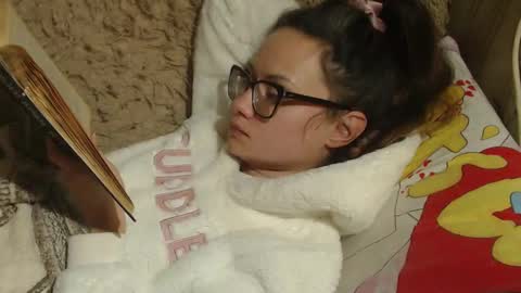 say meow and send tip  online show from 01/16/25, 10:34