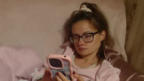 say meow and send tip  online show from 10/03/25, 06:49