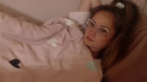 say meow and send tip  online show from 06/19/26, 04:00