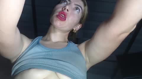 Snapshot of candylovet chatting on 03/01/26, 03:58 candylovet online show from 03/01/26, 03:58