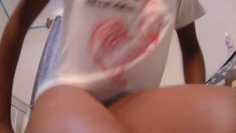 Snapshot of candymia3 chatting on 03/06/25, 09:47 Candice online show from 03/06/25, 09:47