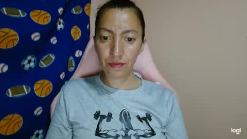candymilfff online show from 05/09/26, 10:15