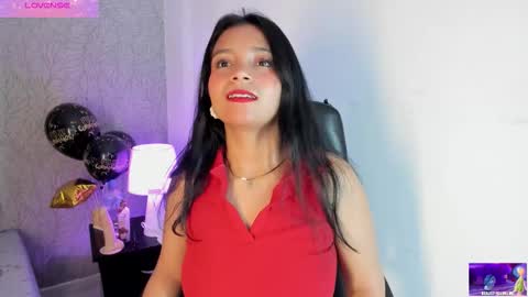 Candys Victoria online show from 10/15/25, 03:06