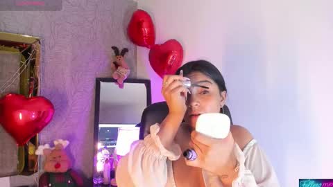 Snapshot of candys_victoria chatting on 02/15/26, 03:25 Candys Victoria online show from 02/15/26, 03:25