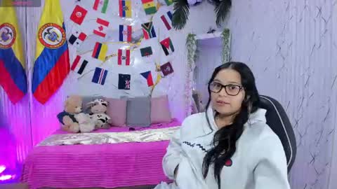 Snapshot of candyy_tay1 chatting on 07/11/26, 11:35 CANDYY online show from 07/11/26, 11:35
