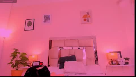 Candy online show from 09/23/25, 06:55