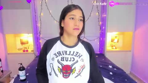  Dulce Maria  online show from 11/21/25, 03:22