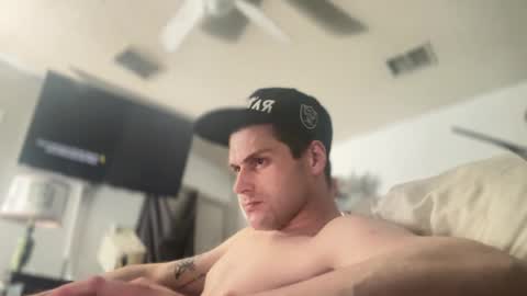 Snapshot of canekohl chatting on 01/01/25, 07:52 ColeKaine online show from 01/01/25, 07:52